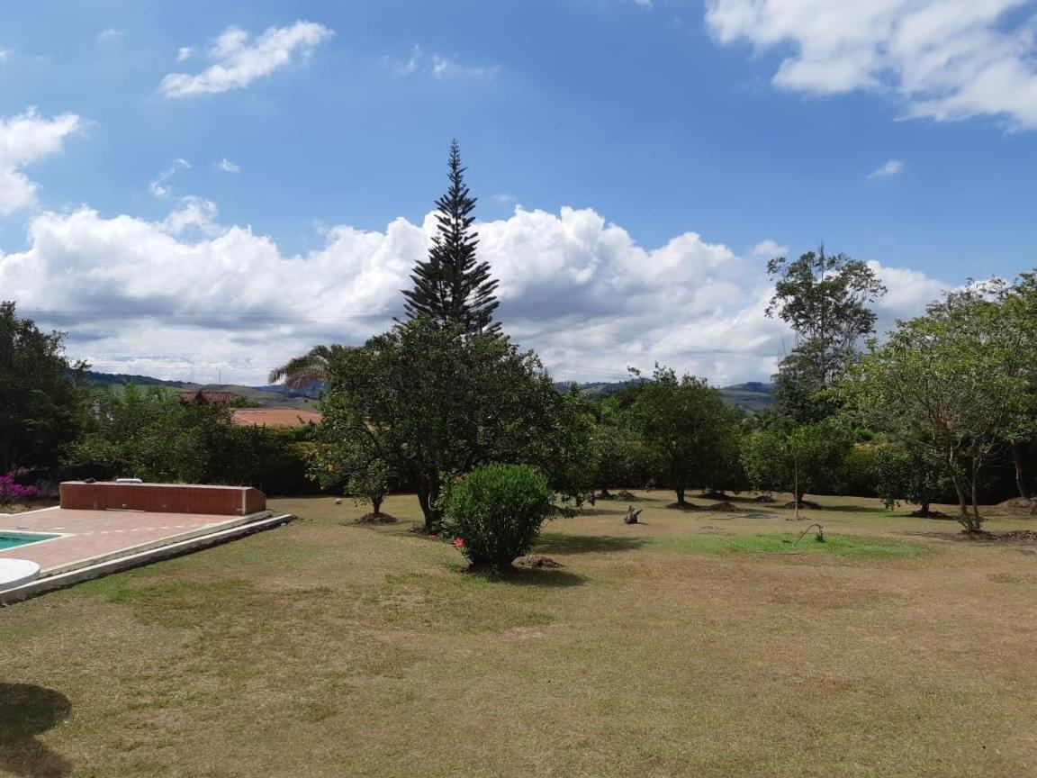 Finca Paraiso Calima Εξωτερικό φωτογραφία